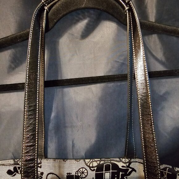 Coach black and tan fabric and shiny leather bag. - Picture 3 of 12
